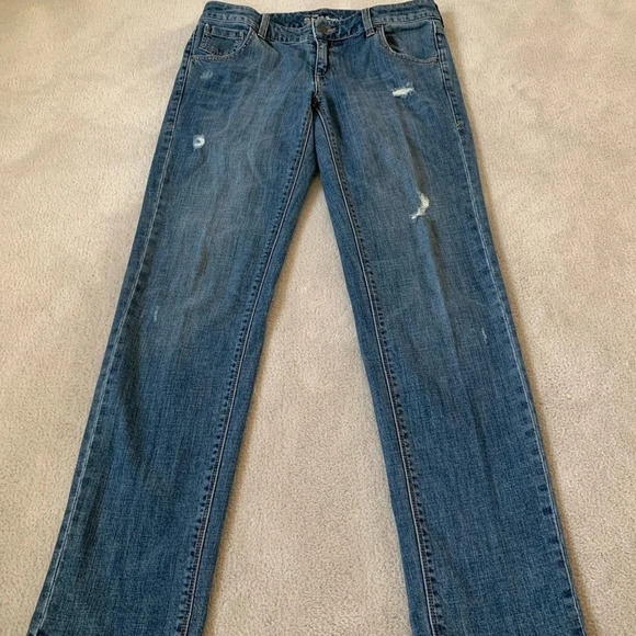 NEW York & Company Low waist Slim slouch leg. size 4 - Picture 7 of 15